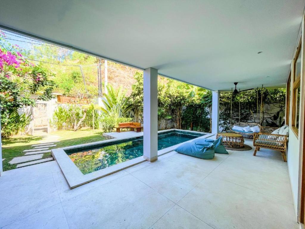 Marlaca Villas Lombok Kuta  Exterior photo